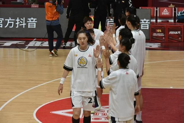 国产东北三老头伦一肥婆